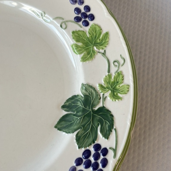 Mikasa Napa Valley 11.5” Replacement Dinner Plates. Set of two. - Picture 3 of 5